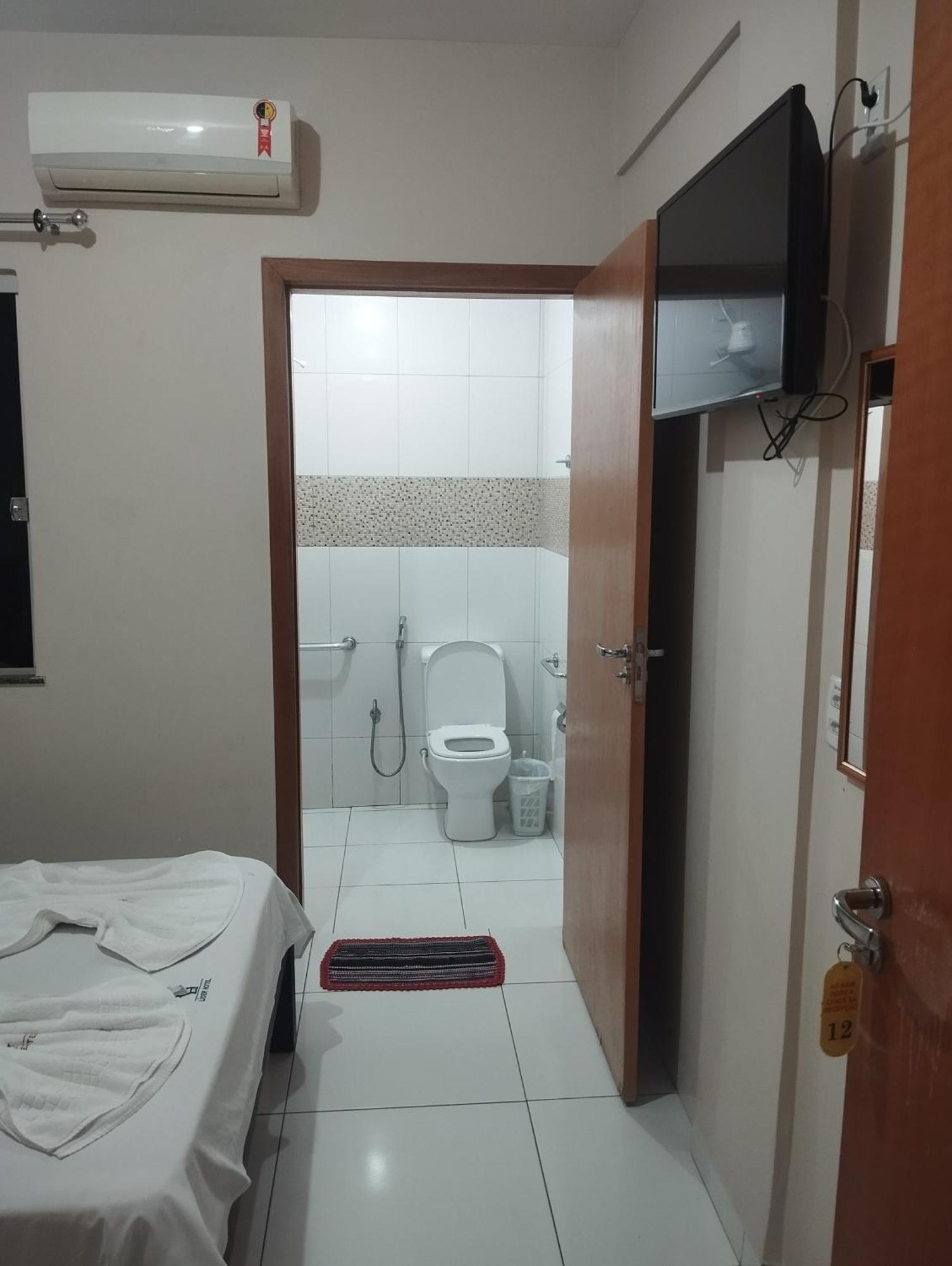 Lider Hotel Goiânia Exteriör bild